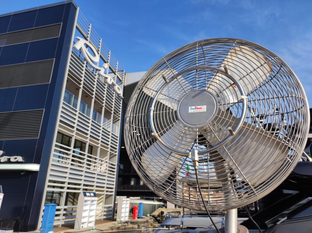 Ventilatore autonomo Rollypack installato per evento nautico